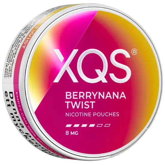 XQS Berrynana Twist Strong nicotine pouches lata abierta formato slim